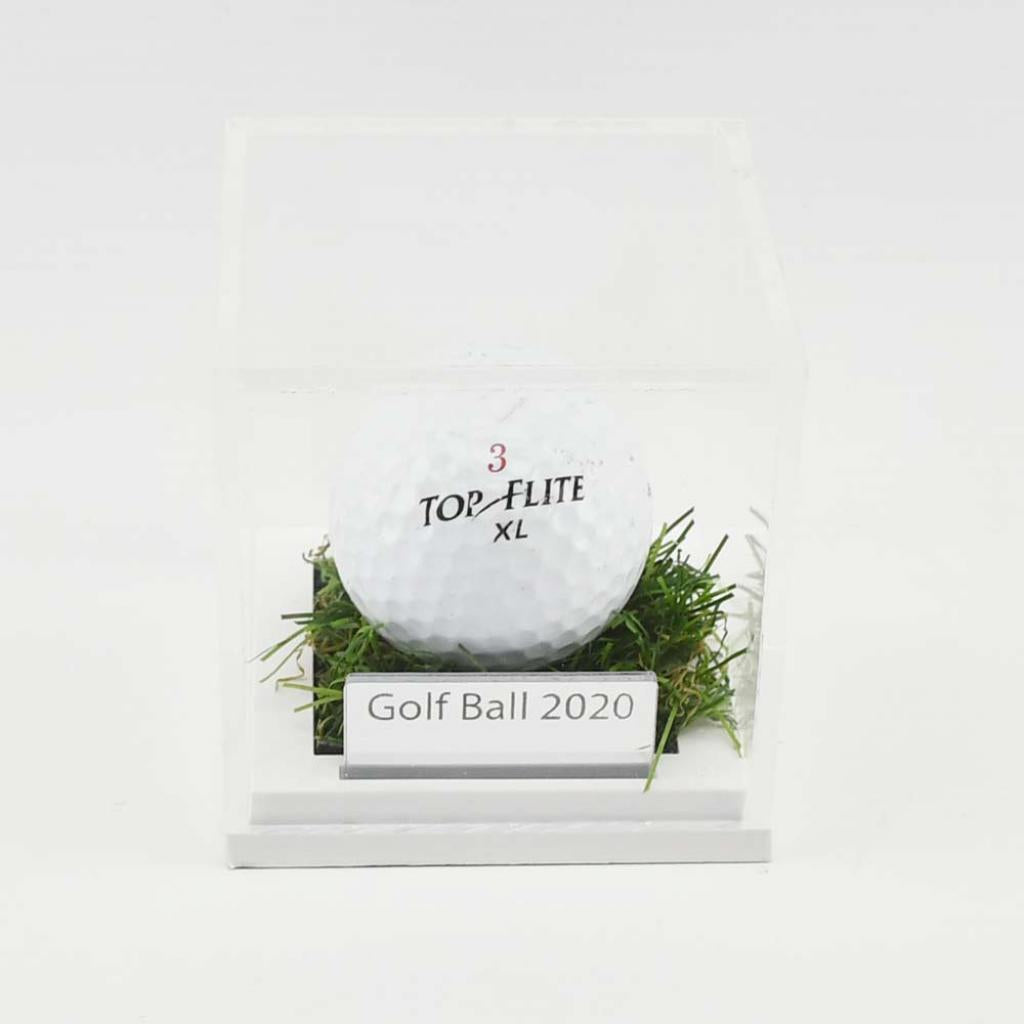 Golf Ball Display Case - Grass Effect Base – additional product view